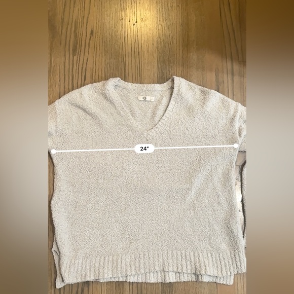 Ugg Cozy Fuzzy Sweater-Size XL - Picture 7 of 8